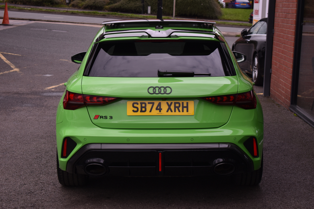 Audi RS3 2.5 Tfsi Carbon Vorsprung Sportback S T Green #6