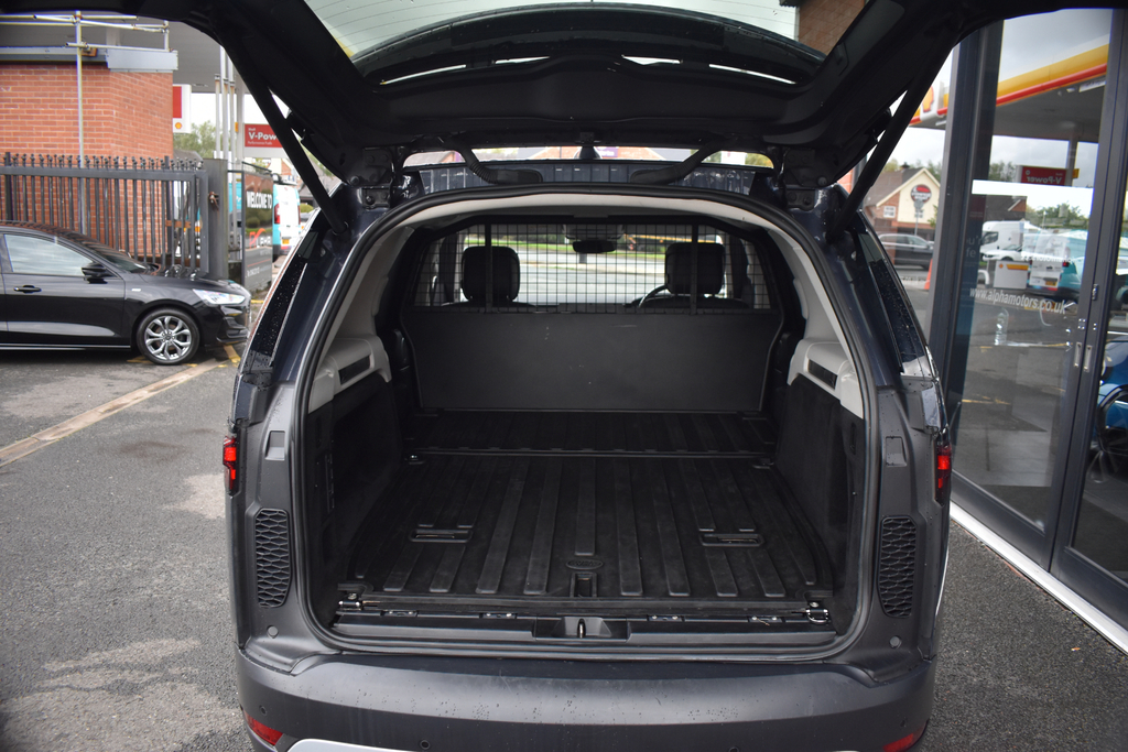 Land Rover Discovery Rdynamic Se D M Brown #30