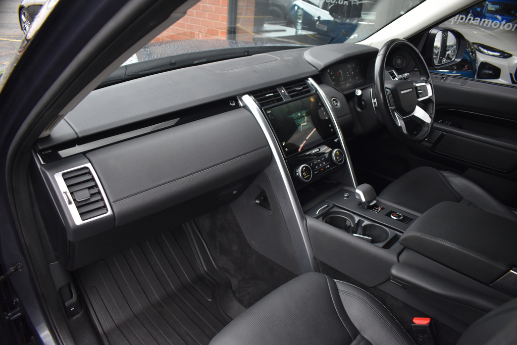 Land Rover Discovery Rdynamic Se D M Brown #38