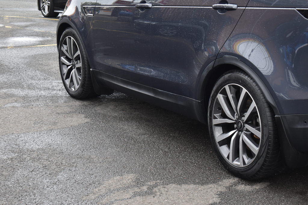 Land Rover Discovery Rdynamic Se D M Brown #21