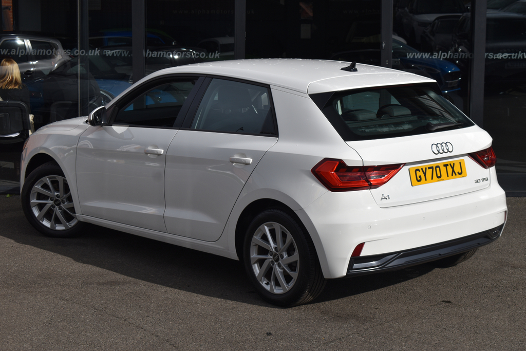 Audi A1 1.0 Tfsi 30 Sport Sportback Euro White #2