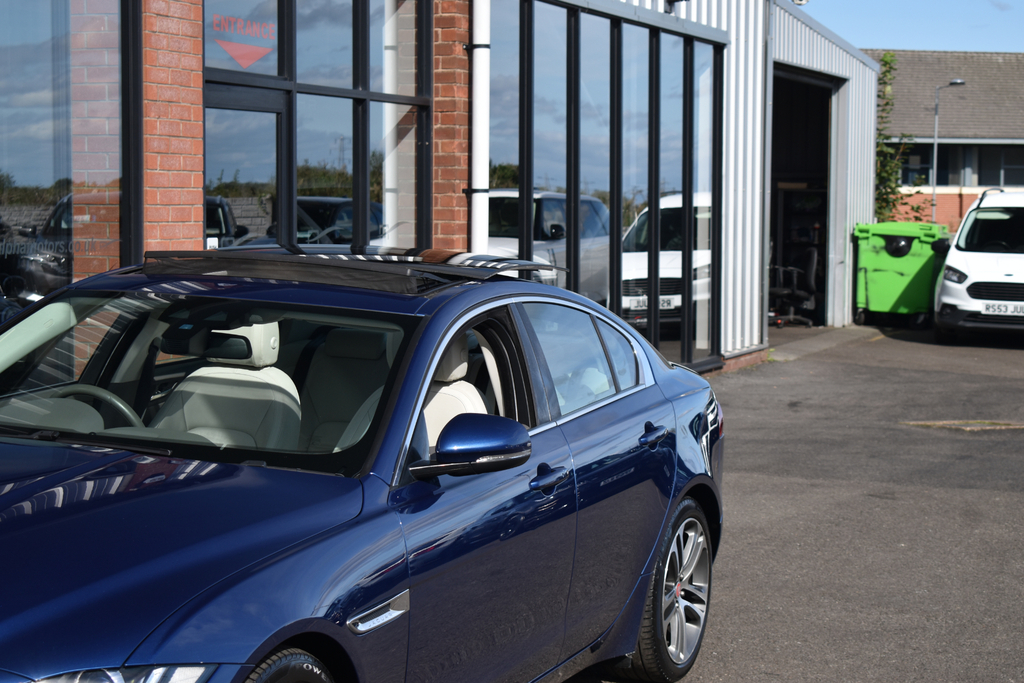 Jaguar XE Saloon R Red #10