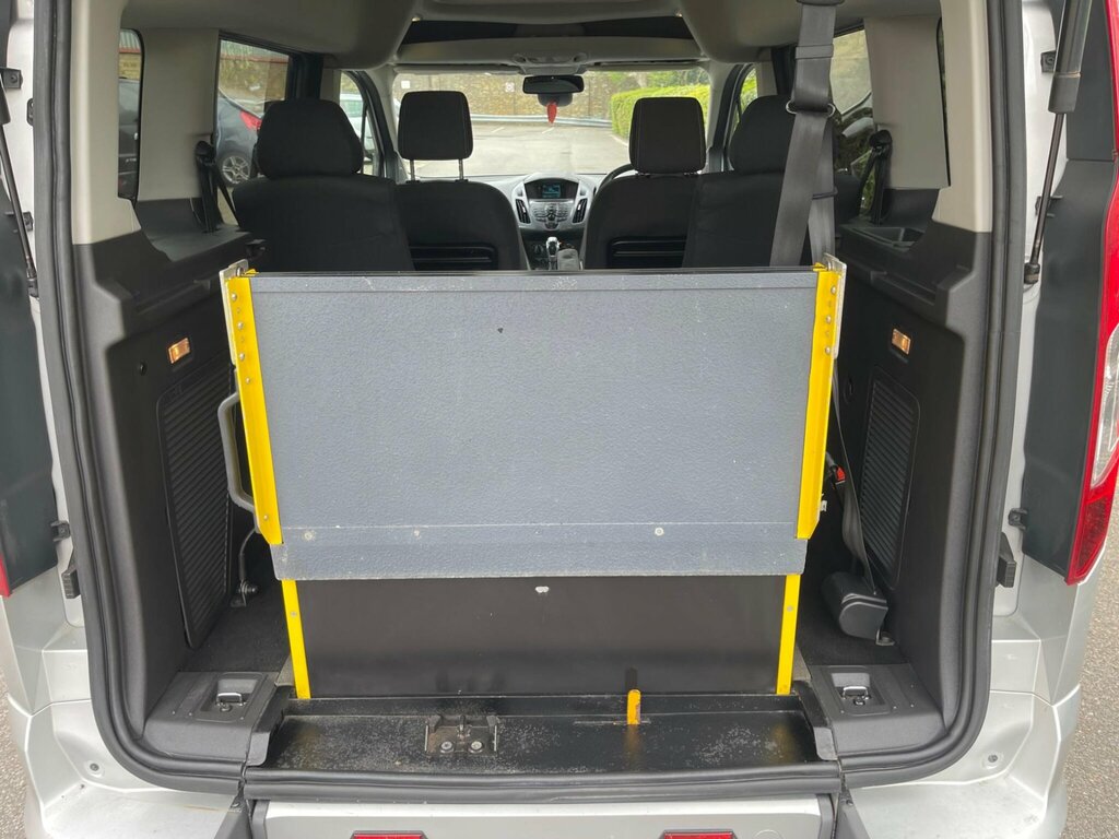 Ford Tourneo Connect Diesel #32