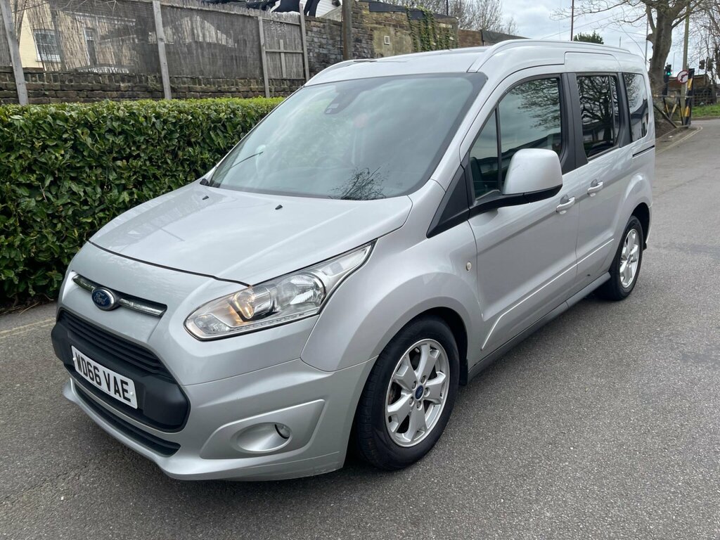 Ford Tourneo Connect 1.5 Tdci Titanium Powershift Euro 6 Ss Silver #2