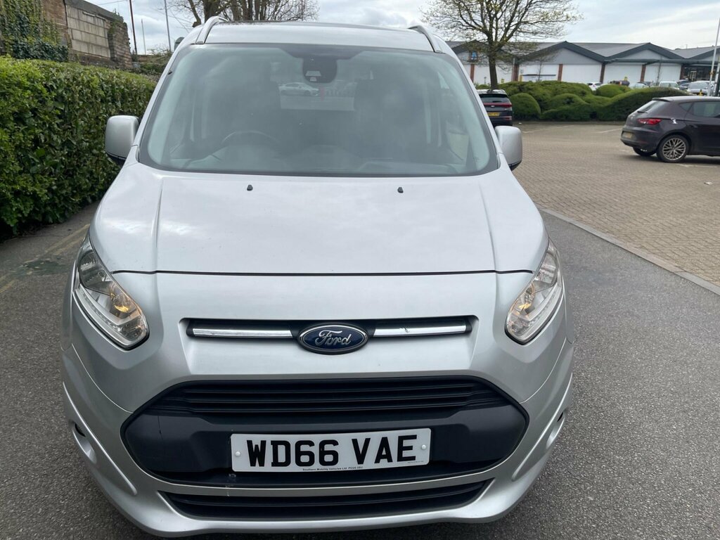 Ford Tourneo Connect 1.5 Tdci Titanium Powershift Euro 6 Ss Silver #3