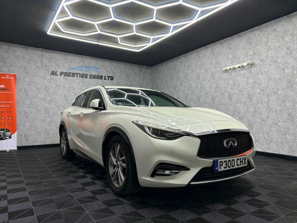 Infiniti Q30 2.2D Premium Tech Dct Euro 6 Ss White #3