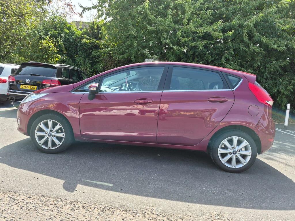 Ford Fiesta 1.4 Zetec Red #5