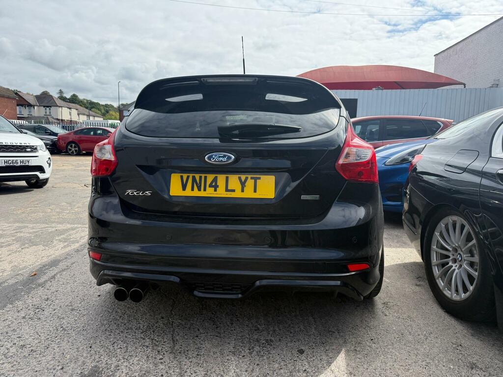 Ford Focus Zetec S Black #3