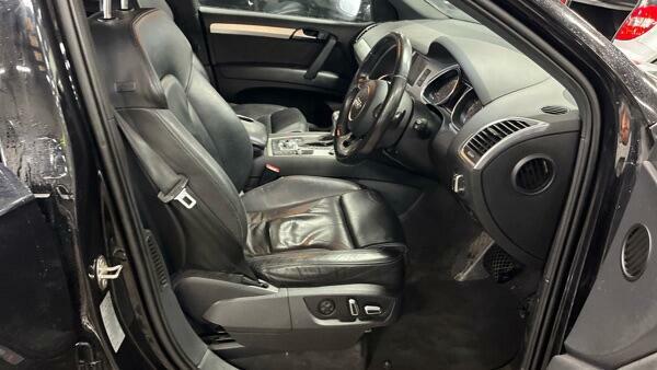 Audi Q7 3.0 Tdi Black #9