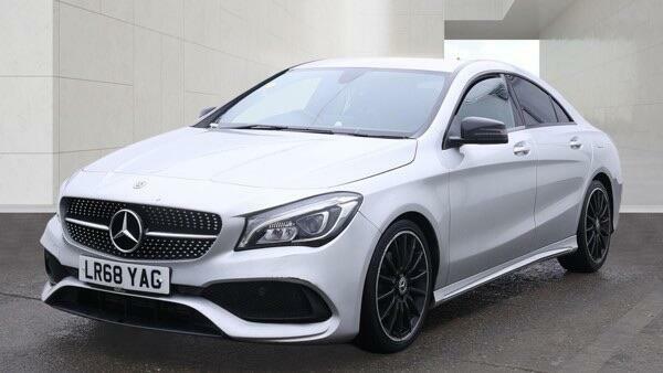 Mercedes-Benz CLA Class Amg Line Night Edition Silver