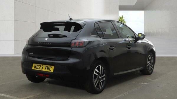 Peugeot 208 Active Premium Black #2