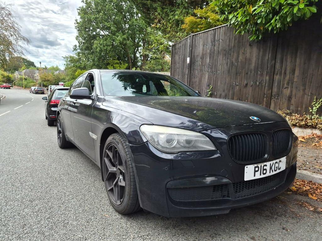 BMW 7 Series M Sport Black #3