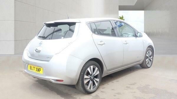 Nissan Leaf Tekna Silver #2