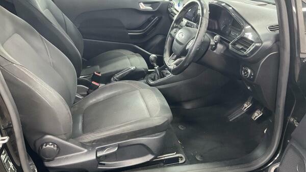 Ford Fiesta St-line Black #4