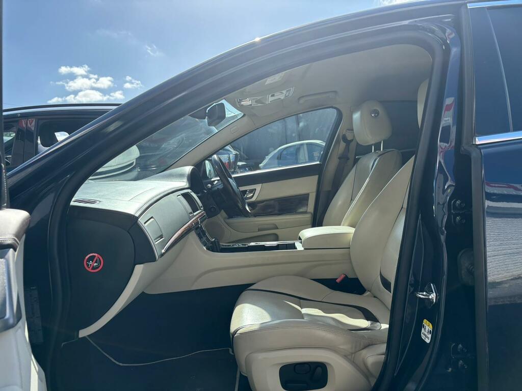 Jaguar XF Portfolio Blue #6