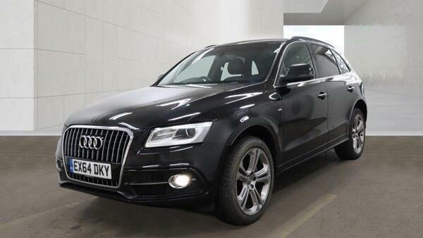 Audi Q5 S Line Plus Black