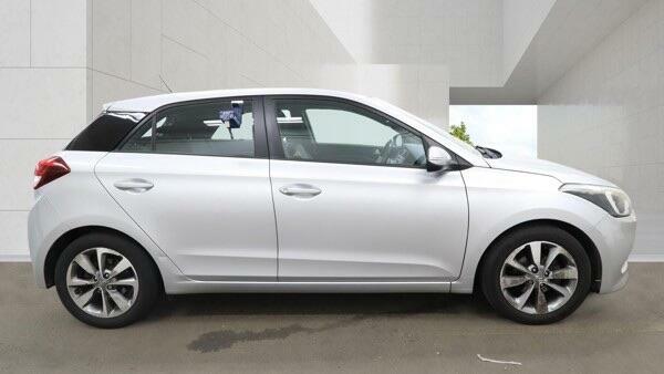 Hyundai I20 Blue #11