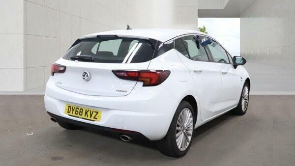 Vauxhall Astra Elite Nav White #2