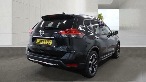 Nissan X-Trail Tekna Black #2