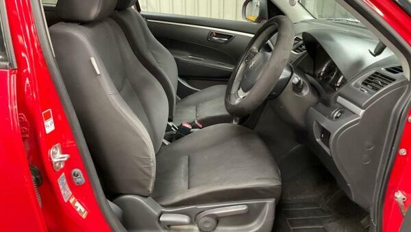 Suzuki Swift 1.3 Ddis Sz3 Euro 5 Silver #3