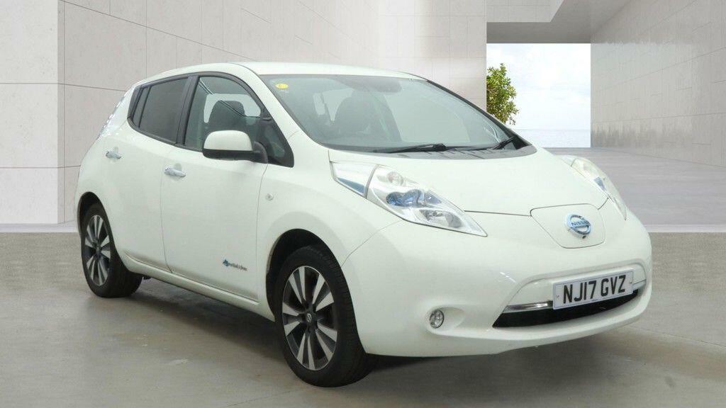 Nissan Leaf 30Kwh Tekna White #5