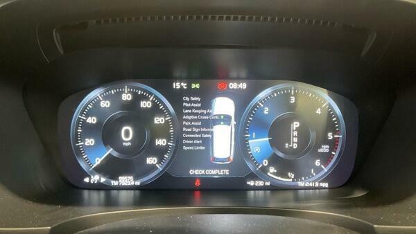 Volvo V90 D4 Momentum - Heated Front Seats, A Grey #7