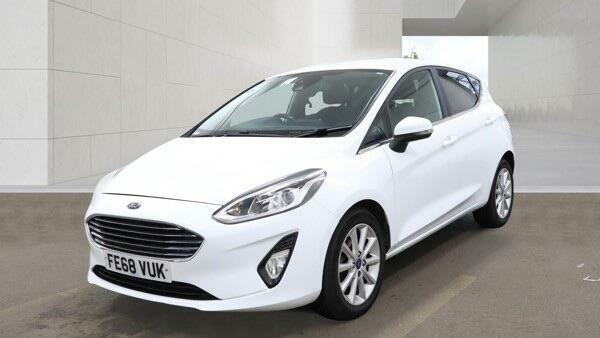 Ford Fiesta Titanium White