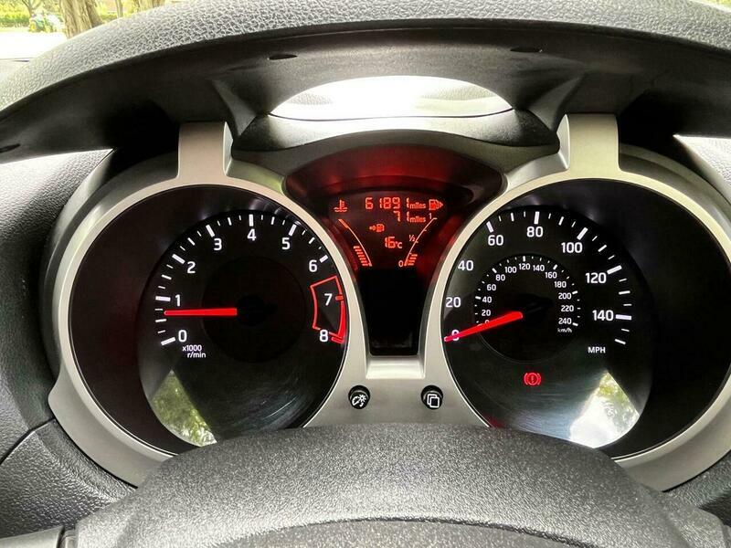 Nissan Juke Juke Tekna White #27