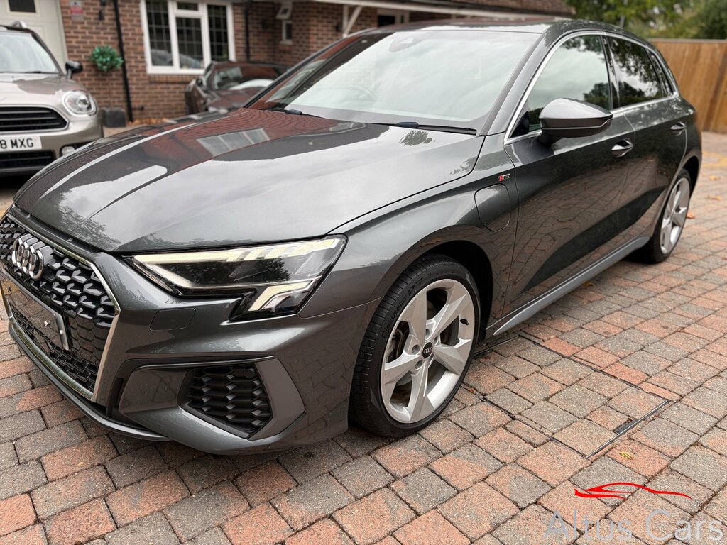 Audi A3 1.4 Tfsie 40 S Line Sportback Plug-in H Grey #3