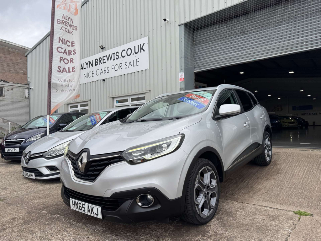 Renault Kadjar 1.5 Dynamique Nav Dci 110 Bhp White #60