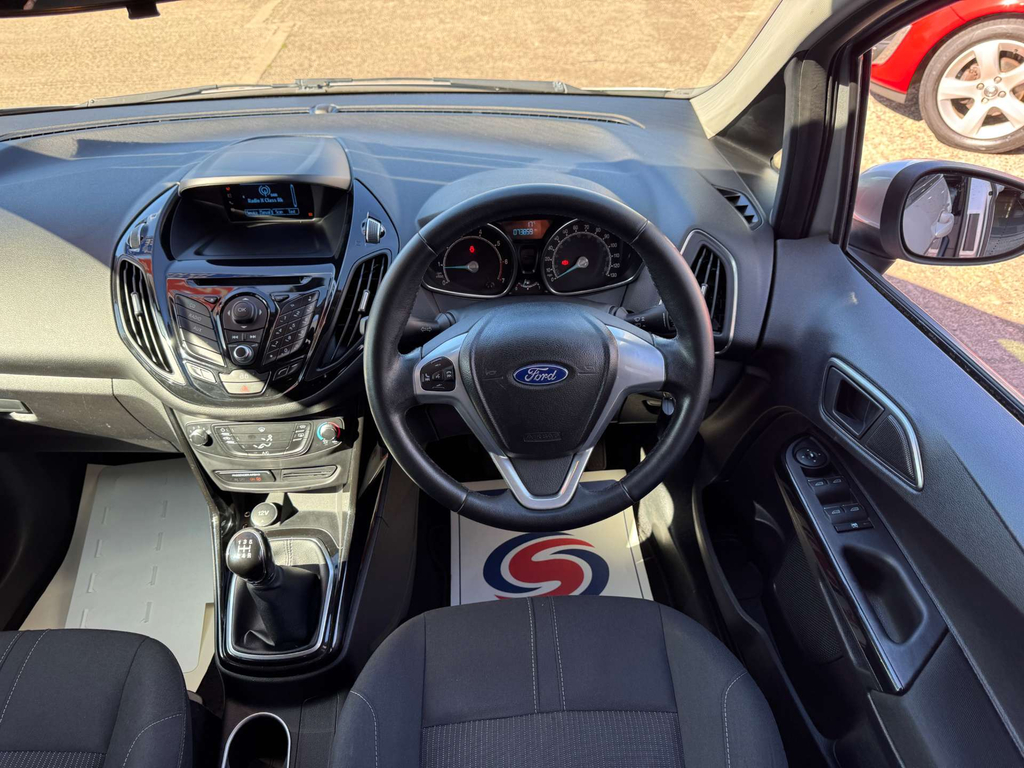 Ford B-Max 1.0T Ecoboost Titanium Euro Silver #32