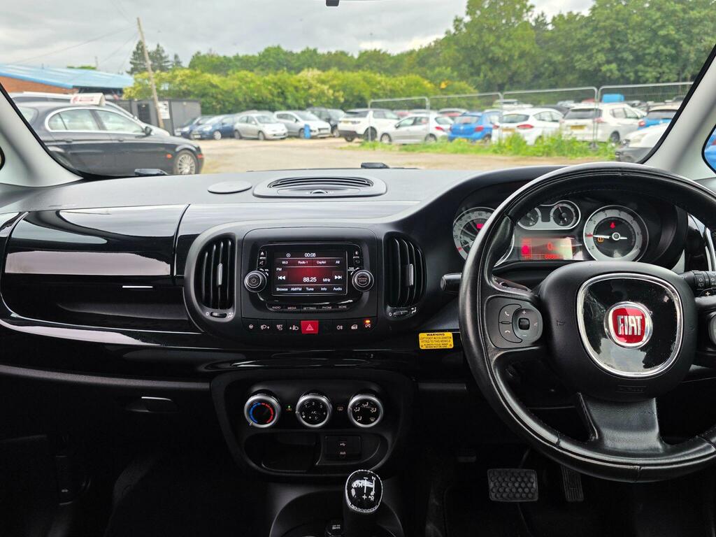 Fiat 500L Mpv Black #9