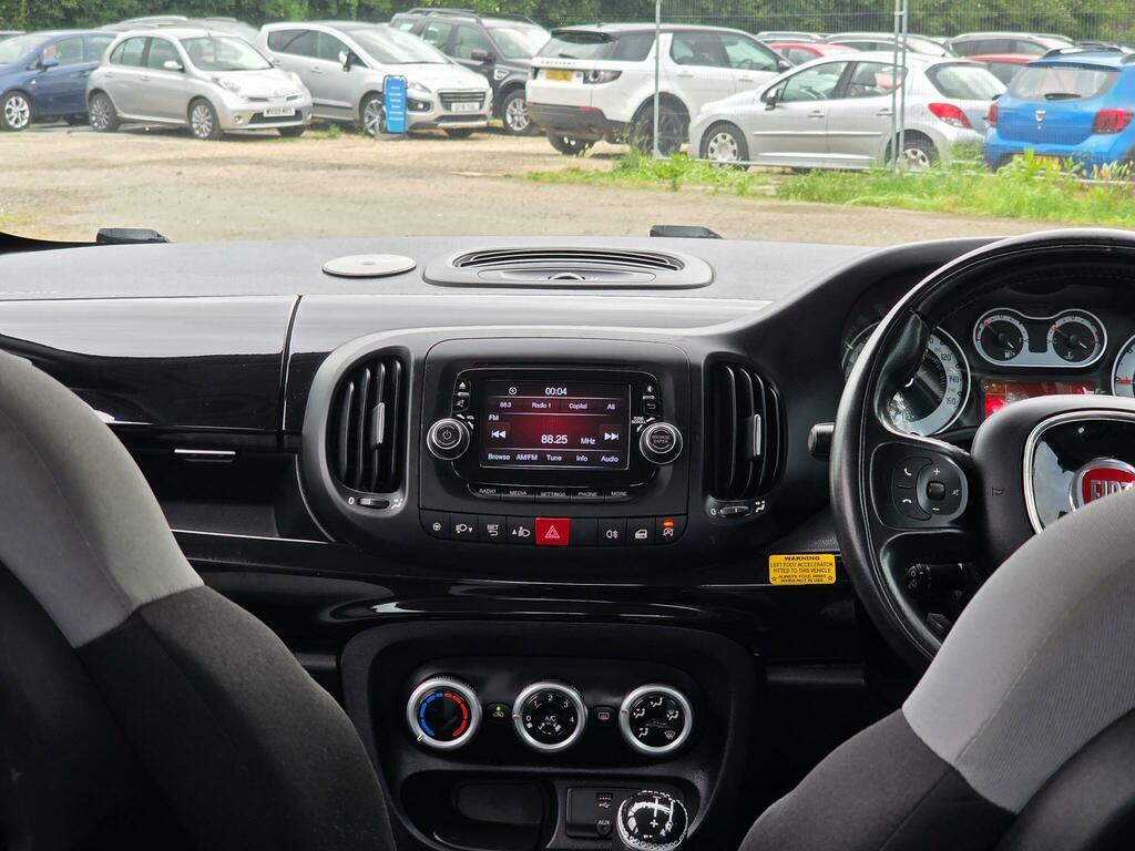 Fiat 500L Mpv Black #8