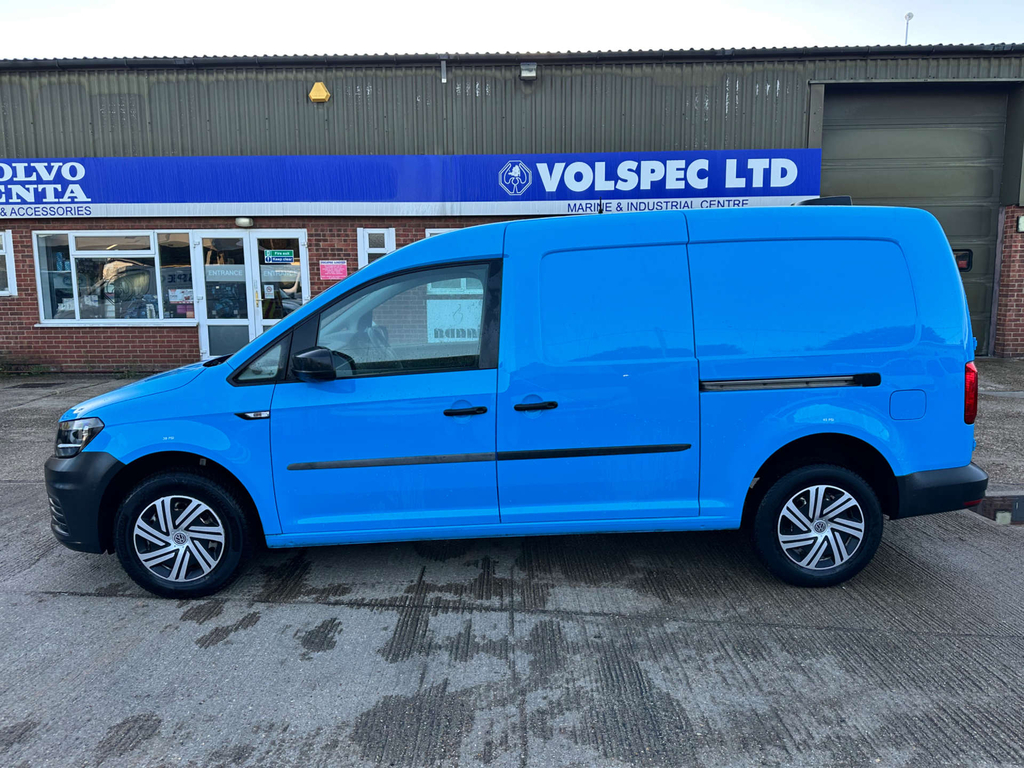 Volkswagen Caddy Maxi C20 Bluemotion Tech Startline Panel Van Man Blue #4