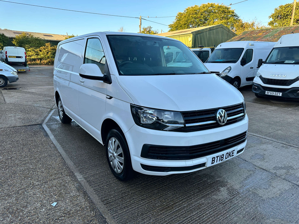 Volkswagen Transporter T28 Bluemotion Tech Trendline Panel Van Man White #2