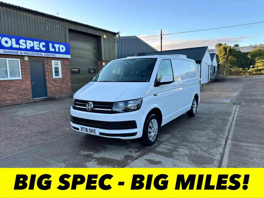 Volkswagen Transporter T28 Bluemotion Tech Trendline Panel Van Man White