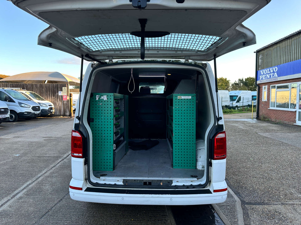 Volkswagen Transporter 2.0 Tdi Bmt 150 Highline Van Dsg Camper Conversion Black #7
