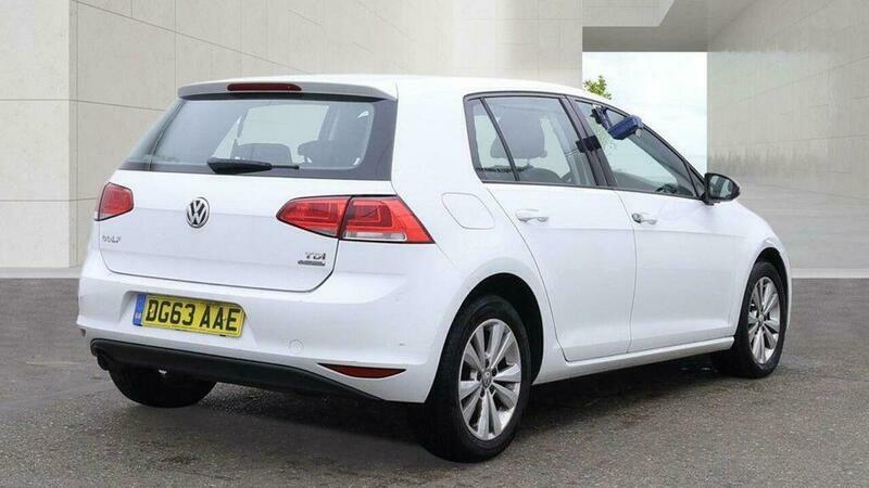 Volkswagen Golf 1.6 Tdi Bluemotion Tech White #4