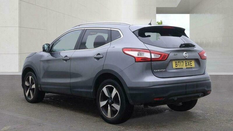 Nissan Qashqai 1.5 Dci N-vision 2Wd Grey #3