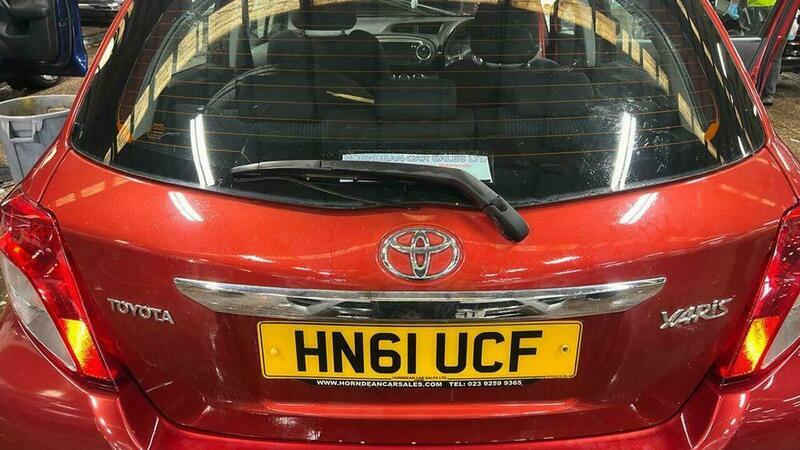 Toyota Yaris 1.33 Dual Vvt-i Tr Red #5