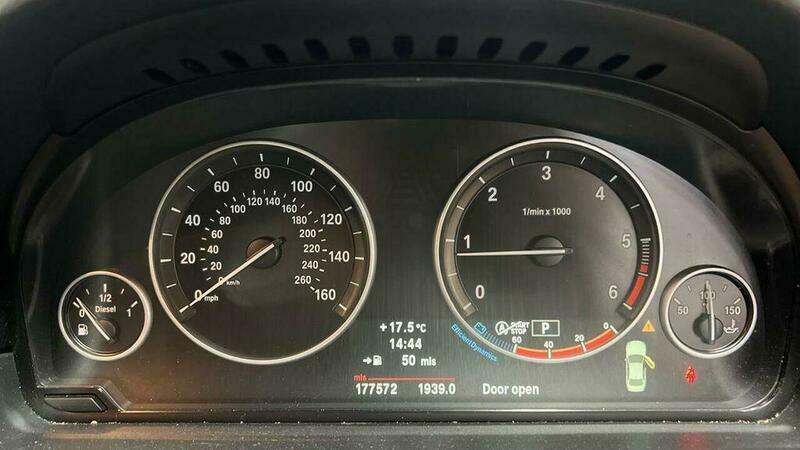 BMW 5 Series 520D Se Step Start Stop Black #11