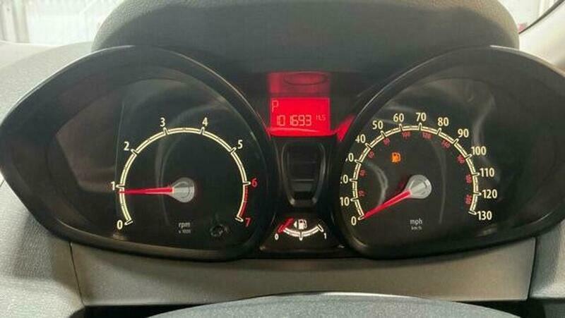 Ford Fiesta 1.25 Style Black #2