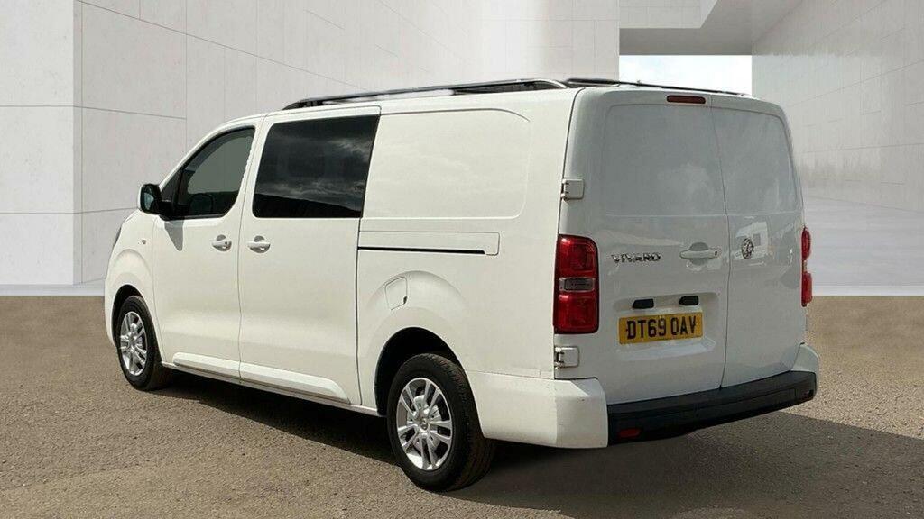 Vauxhall Vivaro 2.0 Turbo D 3100 Sportive Crew Van L2 H1 Euro 6 S White #3