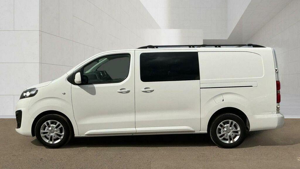 Vauxhall Vivaro 2.0 Turbo D 3100 Sportive Crew Van L2 H1 Euro 6 S White #6