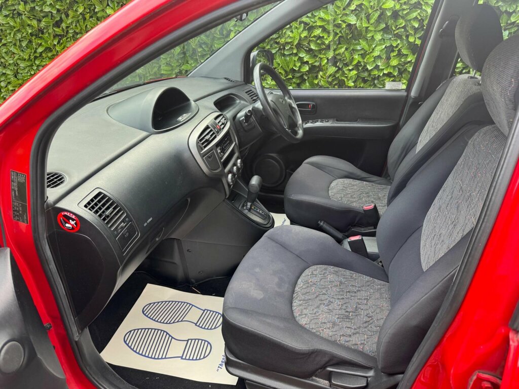Hyundai Matrix 1.6 Gsi Euro 4 Red #3