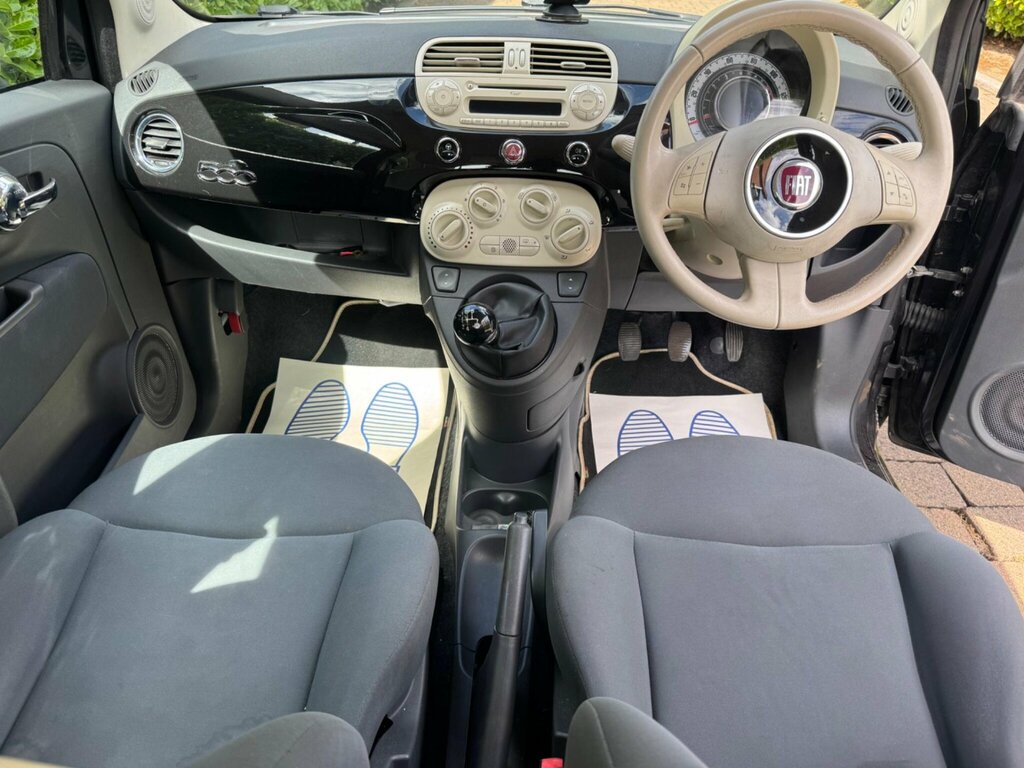 Fiat 500 Hatchback Red #4