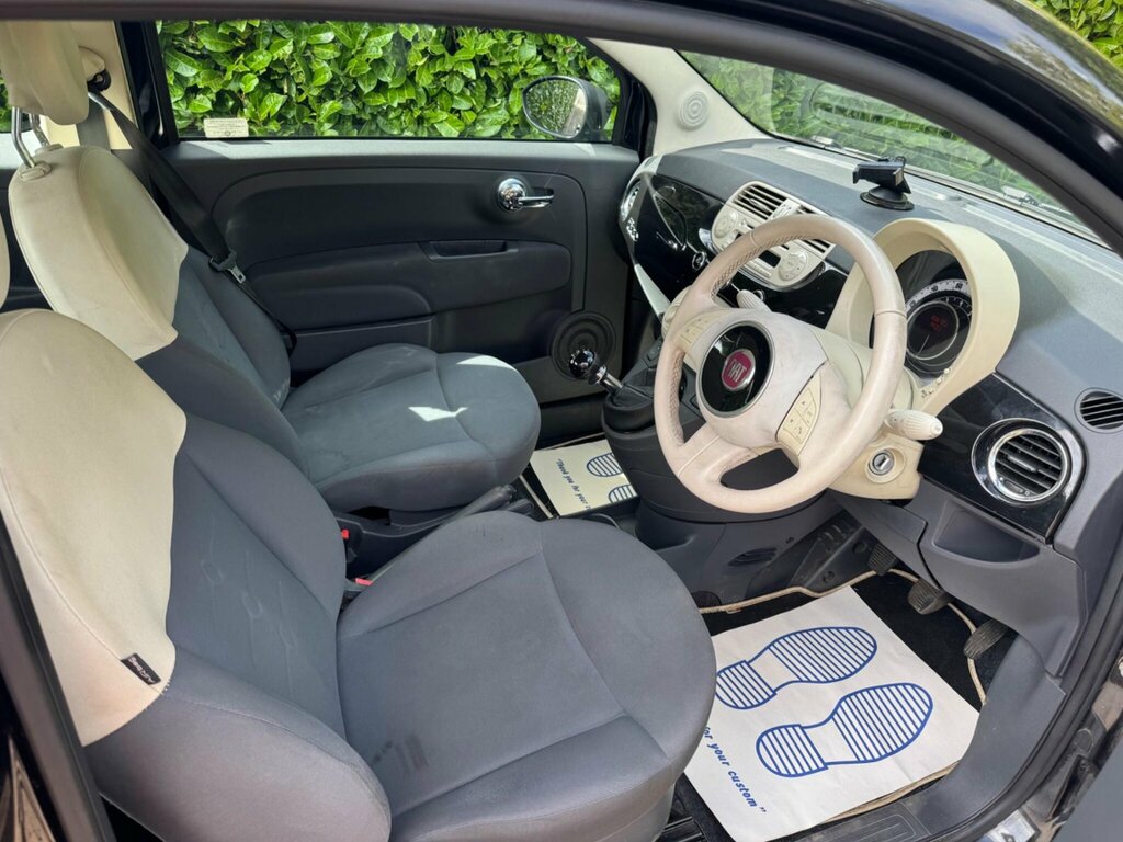 Fiat 500 Hatchback Red #2