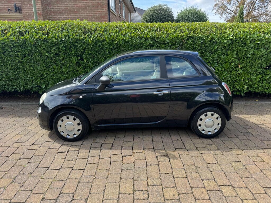 Fiat 500 Hatchback Red #10