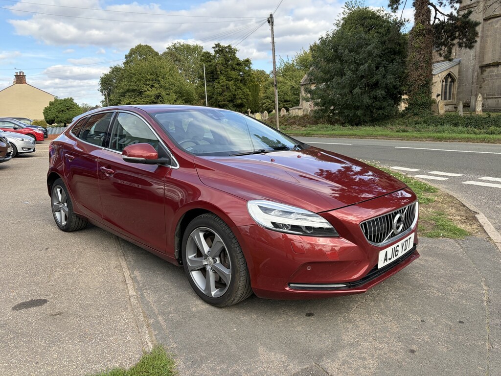 Volvo V40 D4 R-design Hatchback Black #7