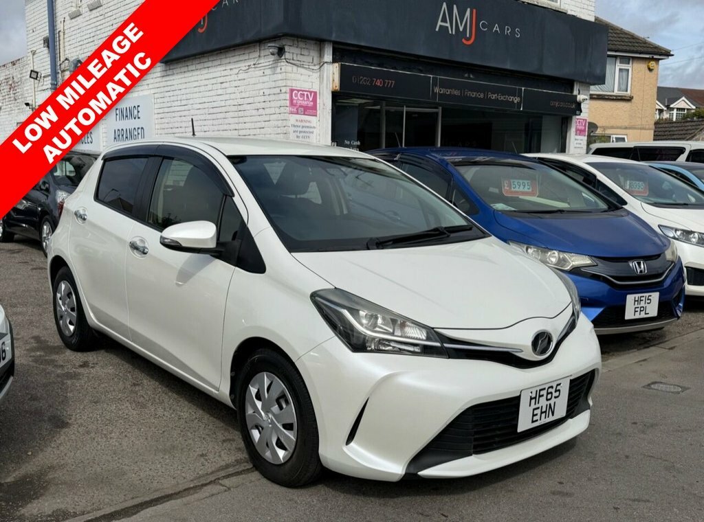 Toyota Vitz Hatchback White